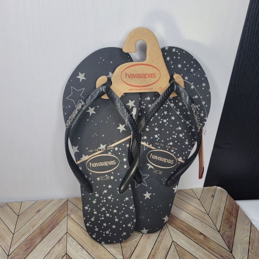 NWT Havaianas Black and Gold Flip Flops Size 7/8